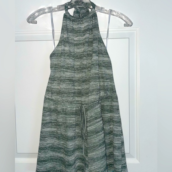 Summer Romper - Picture 4 of 5